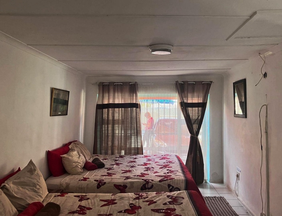 12 Bedroom Property for Sale in Amanzimtoti KwaZulu-Natal
