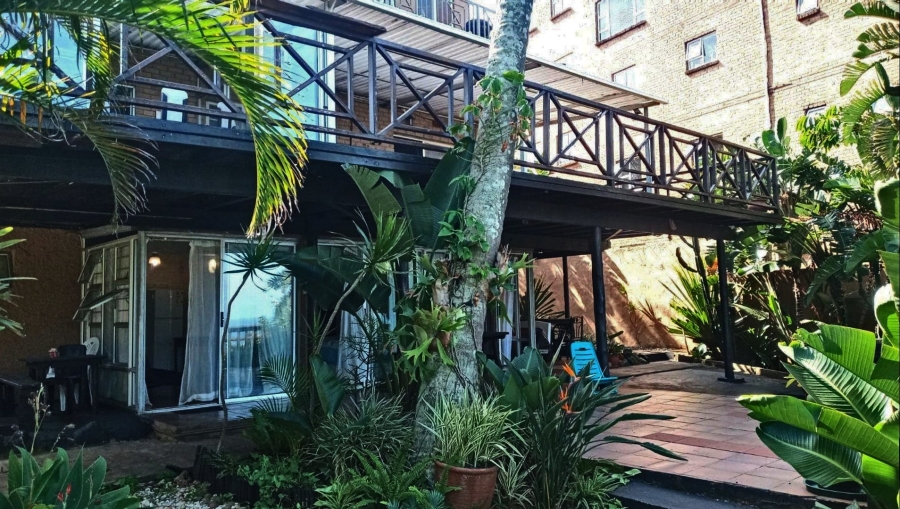 12 Bedroom Property for Sale in Amanzimtoti KwaZulu-Natal