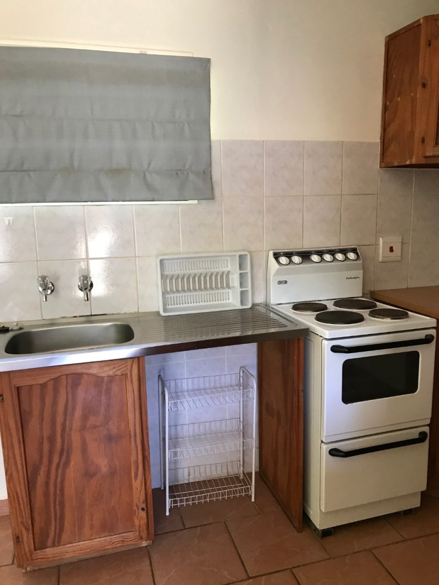 To Let 2 Bedroom Property for Rent in Trafalgar KwaZulu-Natal