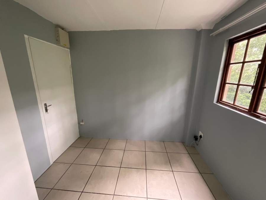 To Let 3 Bedroom Property for Rent in Chiltern Hills KwaZulu-Natal