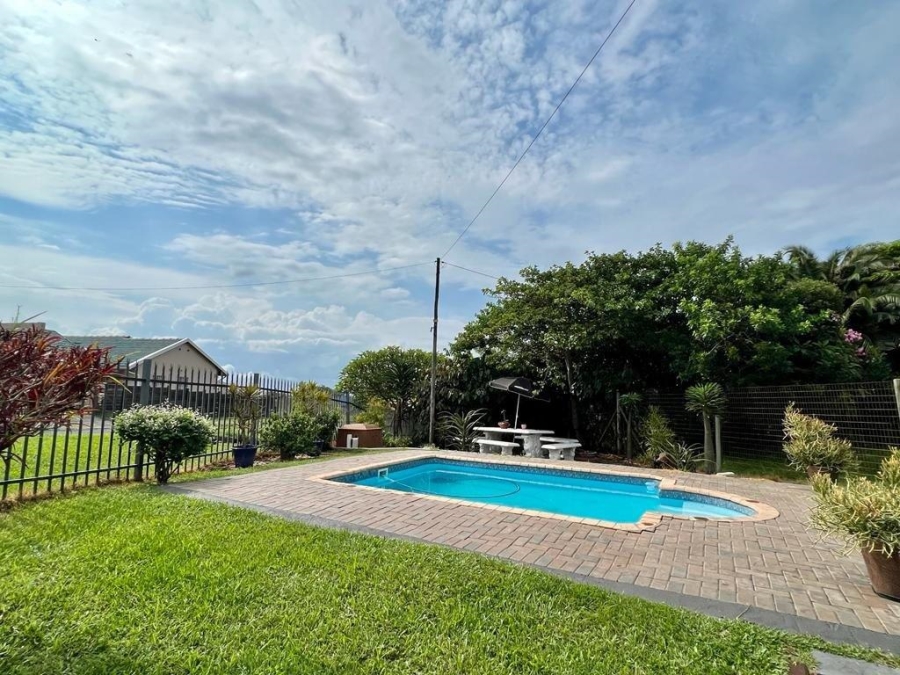 4 Bedroom Property for Sale in St Michaels On Sea KwaZulu-Natal