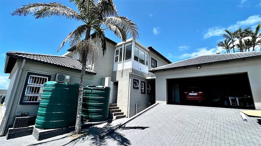 5 Bedroom Property for Sale in St Michaels On Sea KwaZulu-Natal