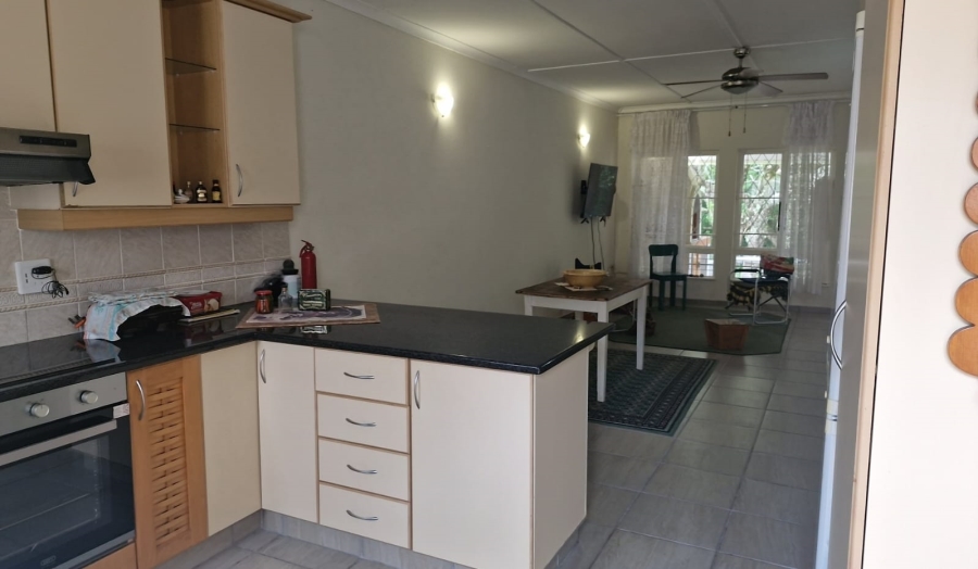 2 Bedroom Property for Sale in St Michaels On Sea KwaZulu-Natal