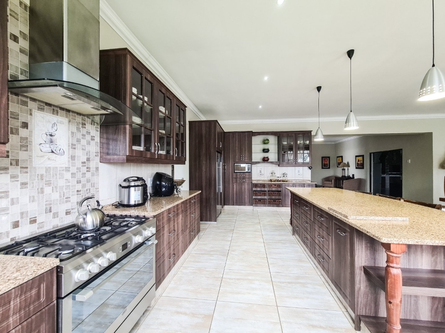 7 Bedroom Property for Sale in St Michaels On Sea KwaZulu-Natal