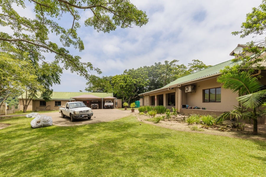 7 Bedroom Property for Sale in St Michaels On Sea KwaZulu-Natal