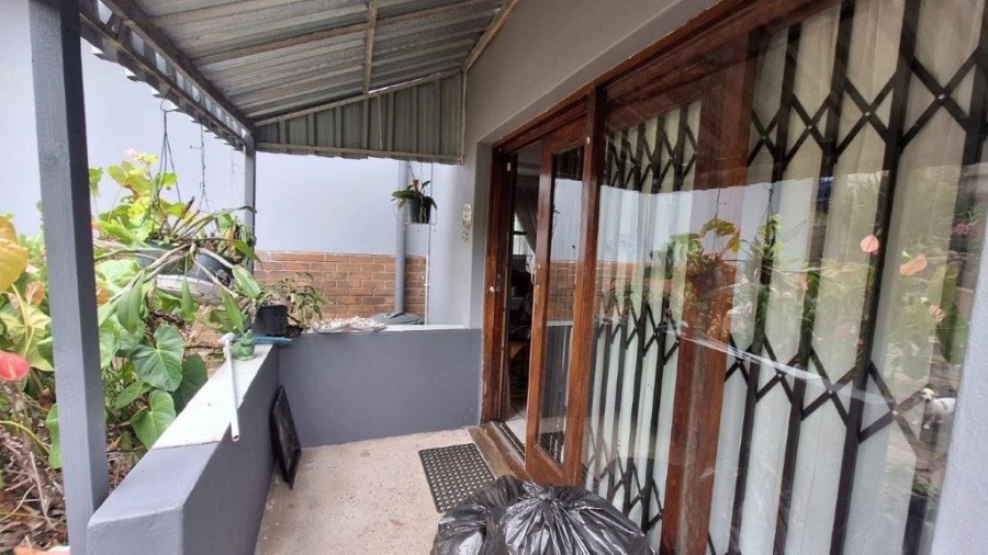 2 Bedroom Property for Sale in Sunwich Port KwaZulu-Natal