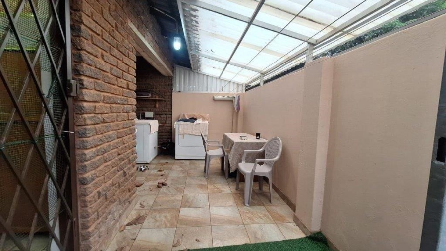 3 Bedroom Property for Sale in Southport KwaZulu-Natal