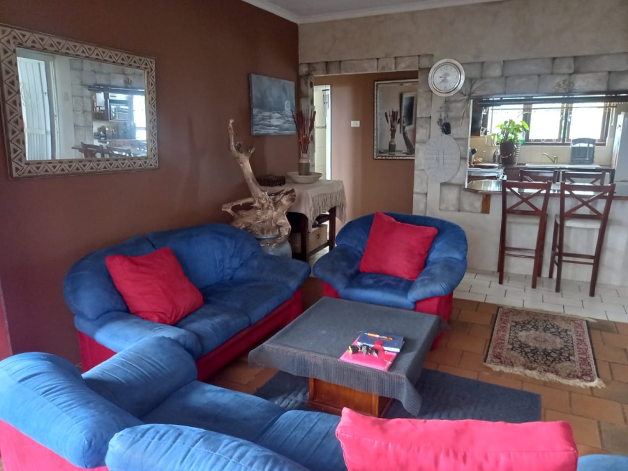 2 Bedroom Property for Sale in St Michaels On Sea KwaZulu-Natal