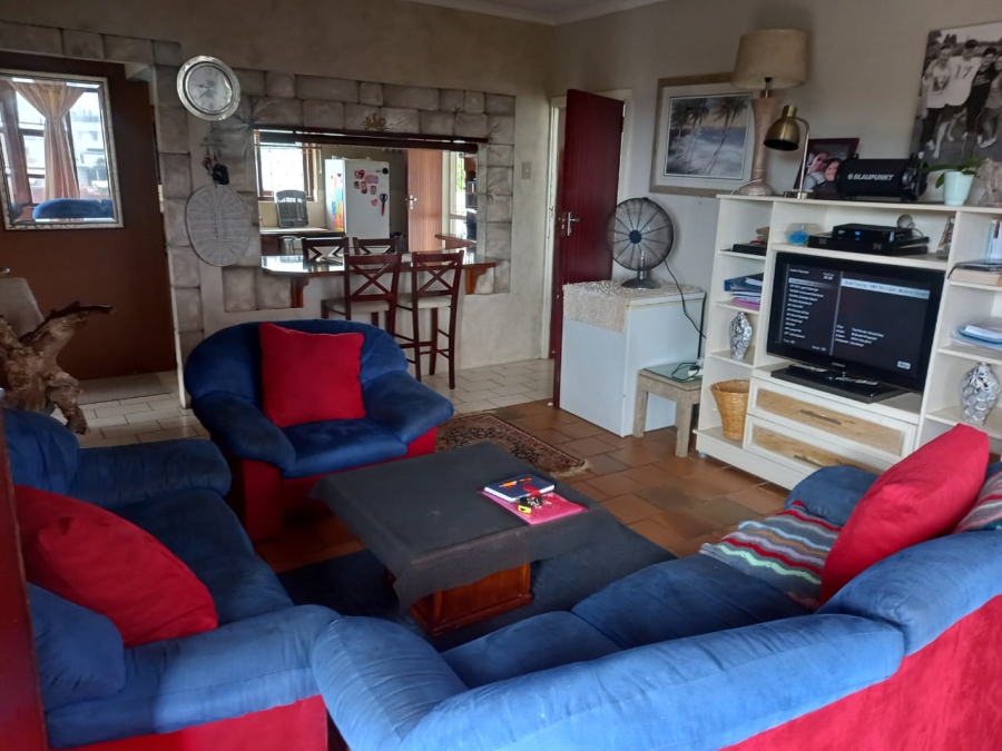 2 Bedroom Property for Sale in St Michaels On Sea KwaZulu-Natal