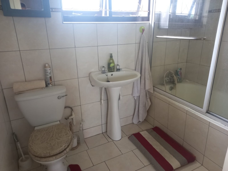 2 Bedroom Property for Sale in St Michaels On Sea KwaZulu-Natal