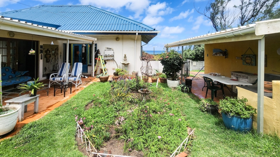 3 Bedroom Property for Sale in Southport KwaZulu-Natal