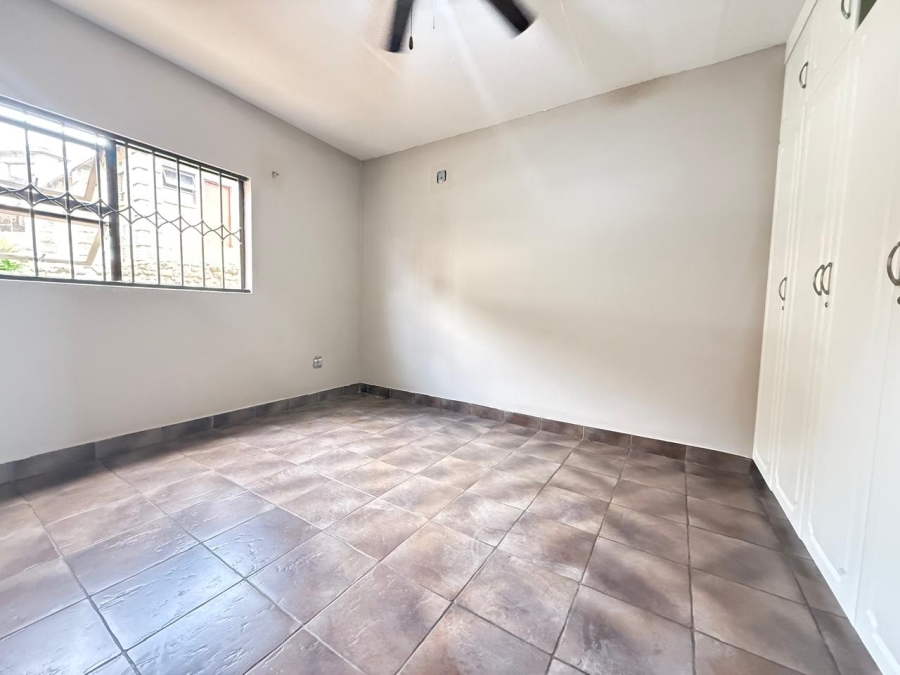 To Let 4 Bedroom Property for Rent in Signal Hill KwaZulu-Natal