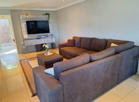 3 Bedroom Property for Sale in Orient Hills KwaZulu-Natal