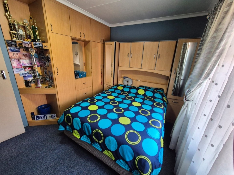 3 Bedroom Property for Sale in Surayaville KwaZulu-Natal