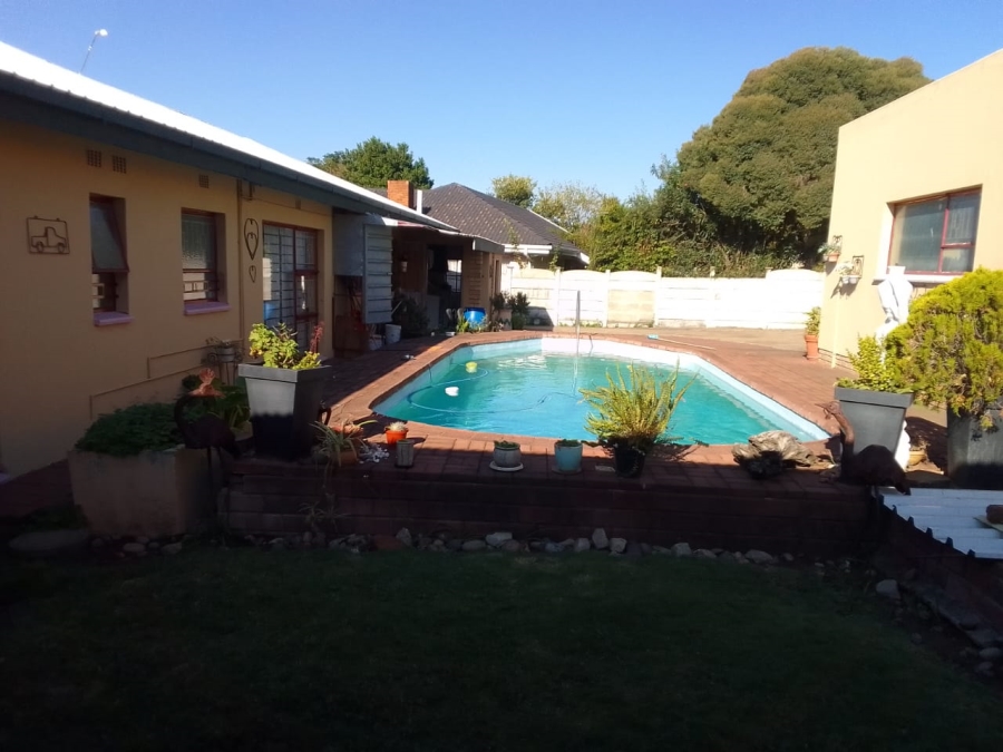 6 Bedroom Property for Sale in Arborpark KwaZulu-Natal