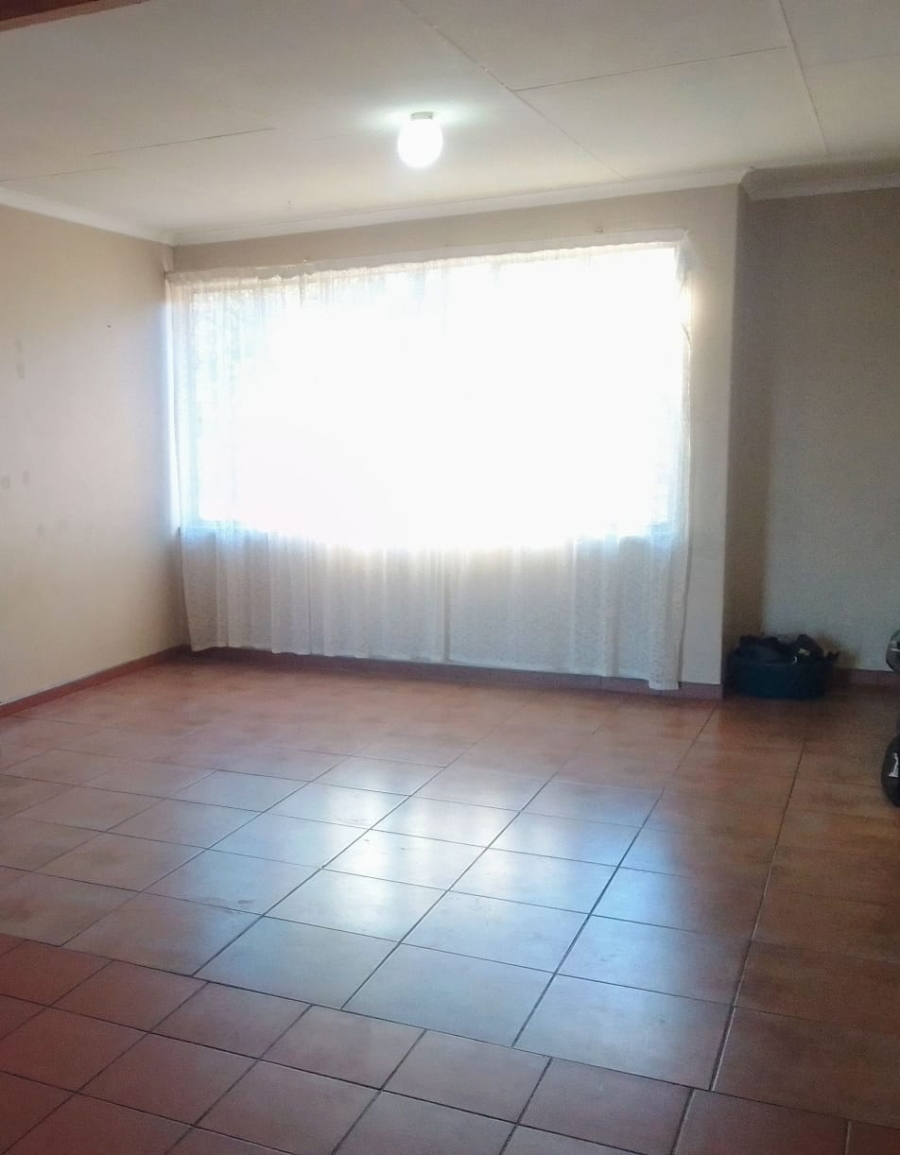 1 Bedroom Property for Sale in Barry Hertzog Park KwaZulu-Natal