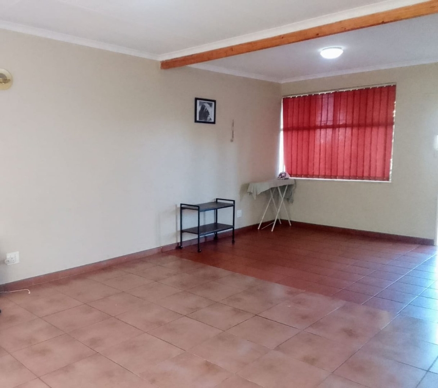 1 Bedroom Property for Sale in Barry Hertzog Park KwaZulu-Natal