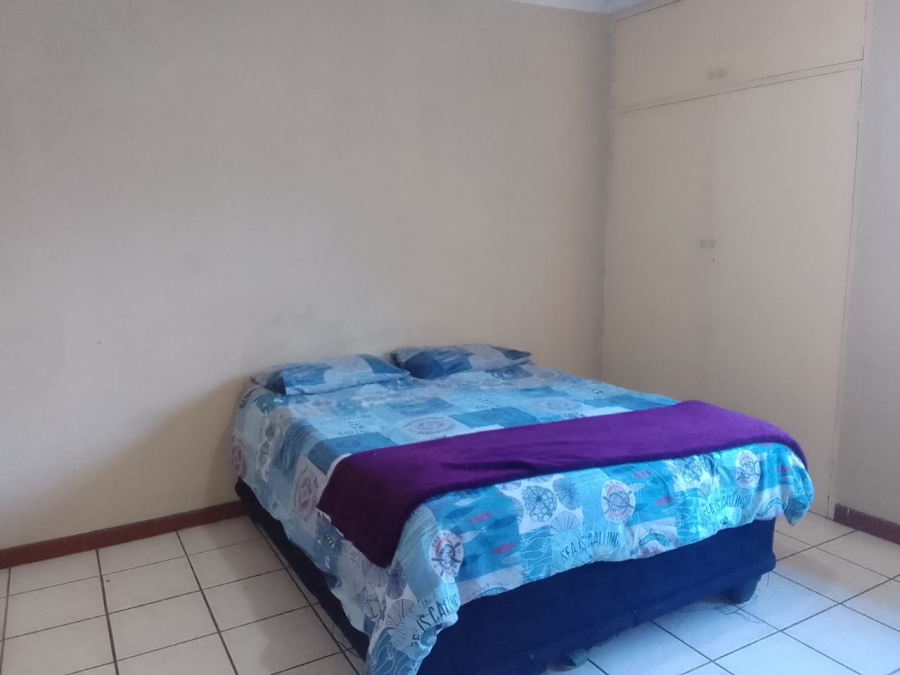 1 Bedroom Property for Sale in Barry Hertzog Park KwaZulu-Natal