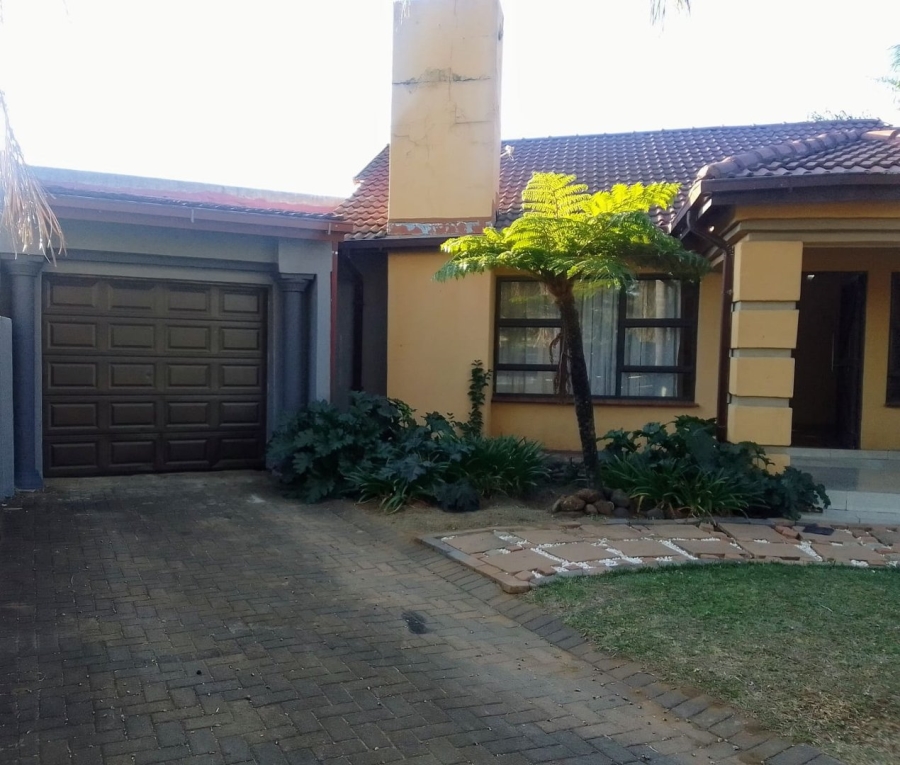 3 Bedroom Property for Sale in Barry Hertzog Park KwaZulu-Natal