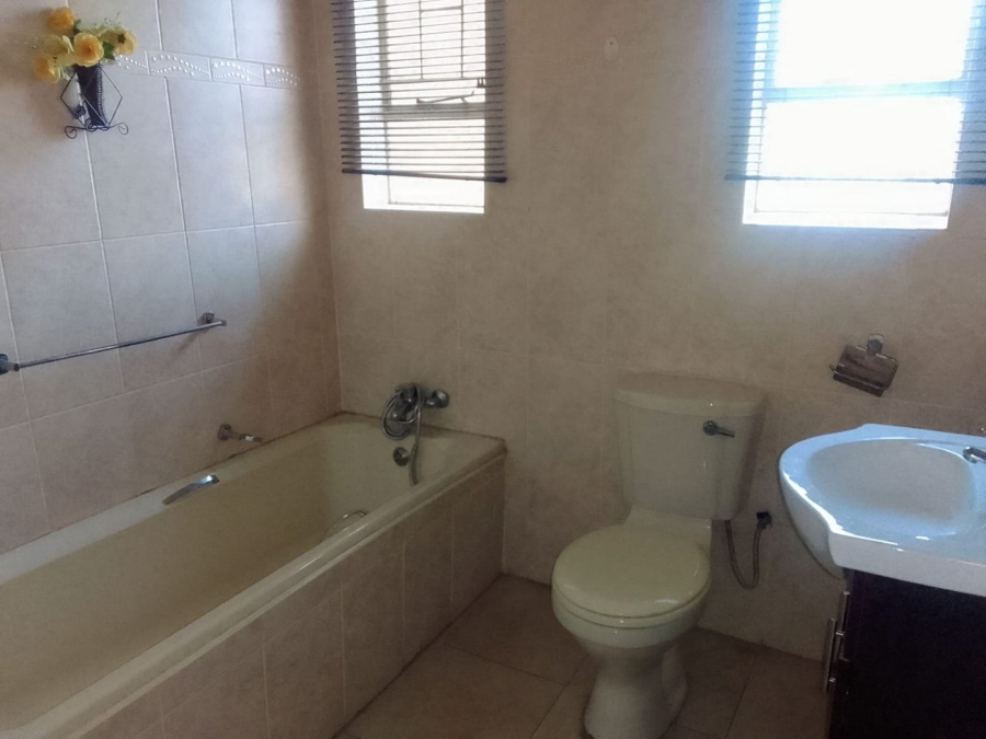 3 Bedroom Property for Sale in Barry Hertzog Park KwaZulu-Natal