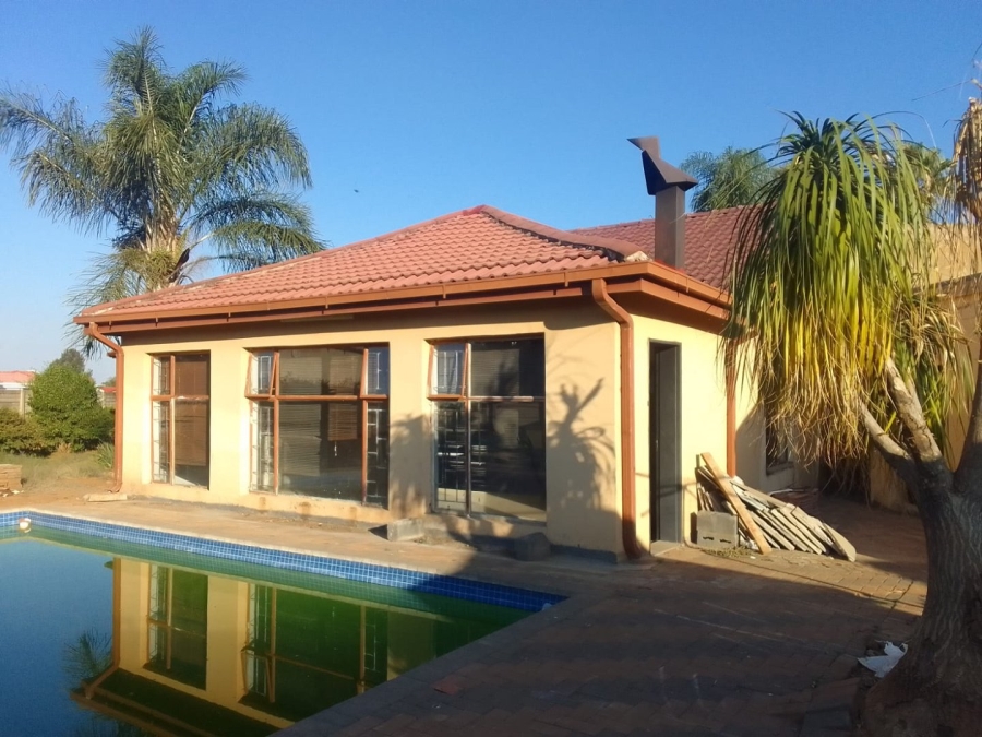 3 Bedroom Property for Sale in Barry Hertzog Park KwaZulu-Natal