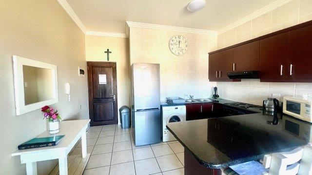 2 Bedroom Property for Sale in Uvongo KwaZulu-Natal