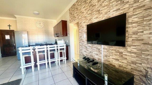 2 Bedroom Property for Sale in Uvongo KwaZulu-Natal