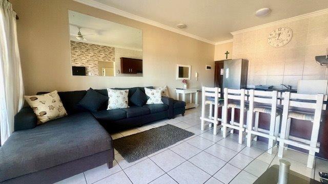 2 Bedroom Property for Sale in Uvongo KwaZulu-Natal