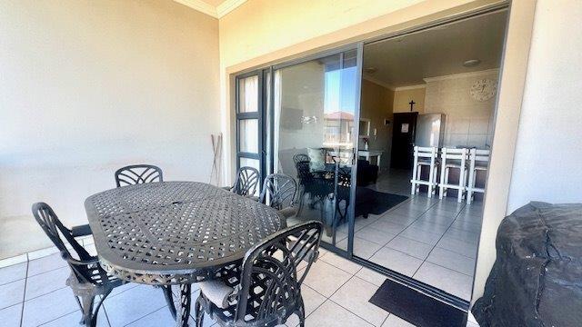 2 Bedroom Property for Sale in Uvongo KwaZulu-Natal