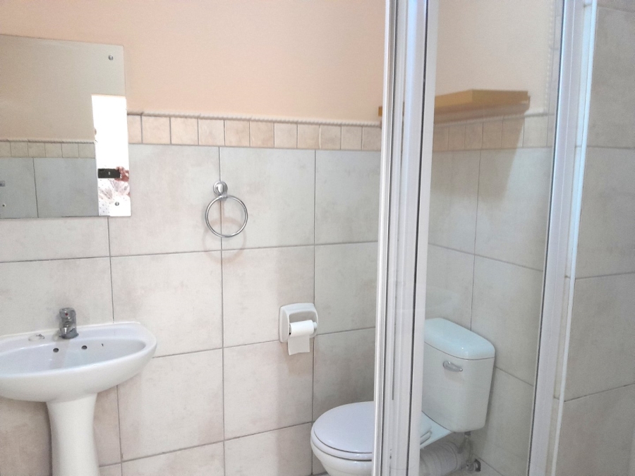 1 Bedroom Property for Sale in Freeland Park KwaZulu-Natal