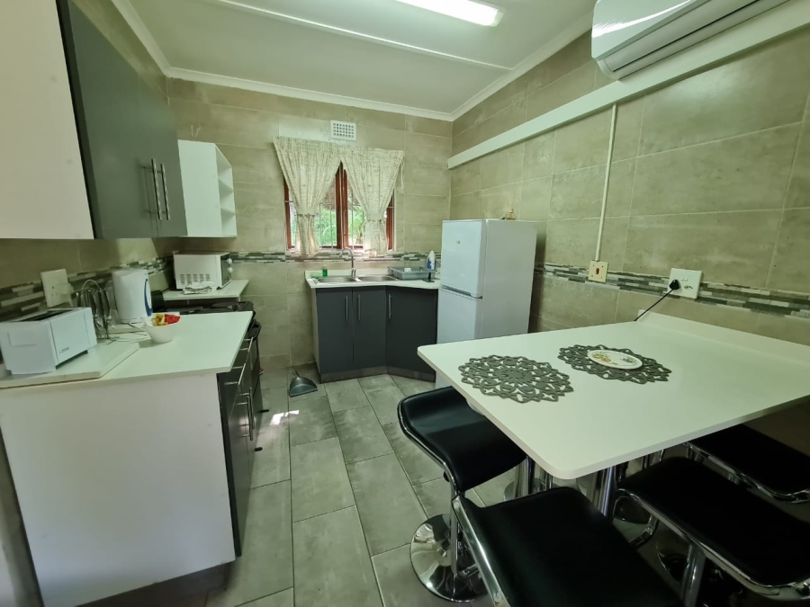 3 Bedroom Property for Sale in Marina Beach KwaZulu-Natal