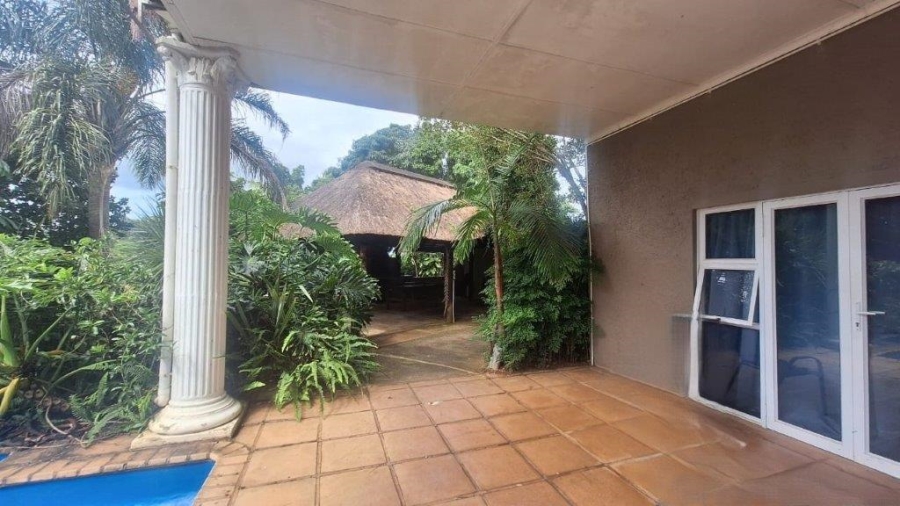 4 Bedroom Property for Sale in Umtentweni KwaZulu-Natal