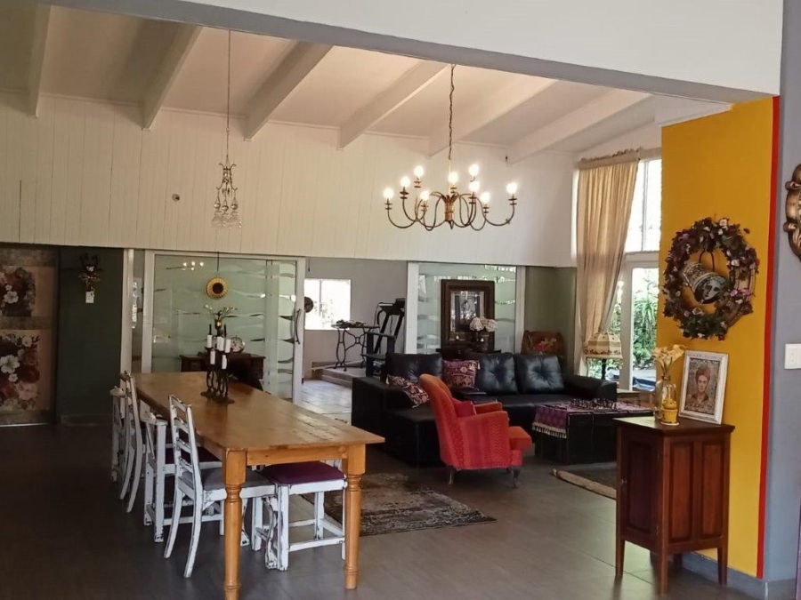 4 Bedroom Property for Sale in Umtentweni KwaZulu-Natal