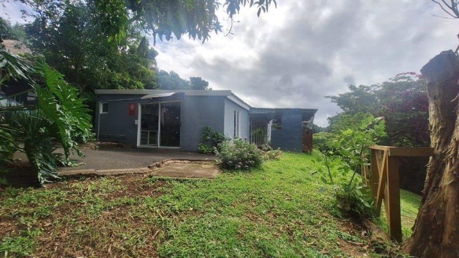 4 Bedroom Property for Sale in Umtentweni KwaZulu-Natal