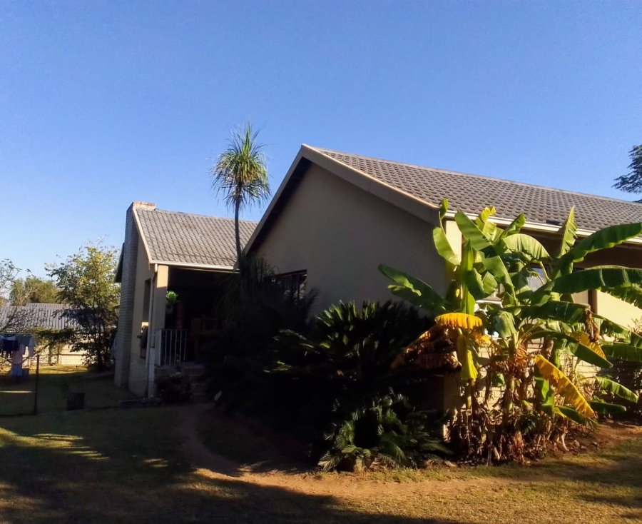 4 Bedroom Property for Sale in Amiel Park KwaZulu-Natal