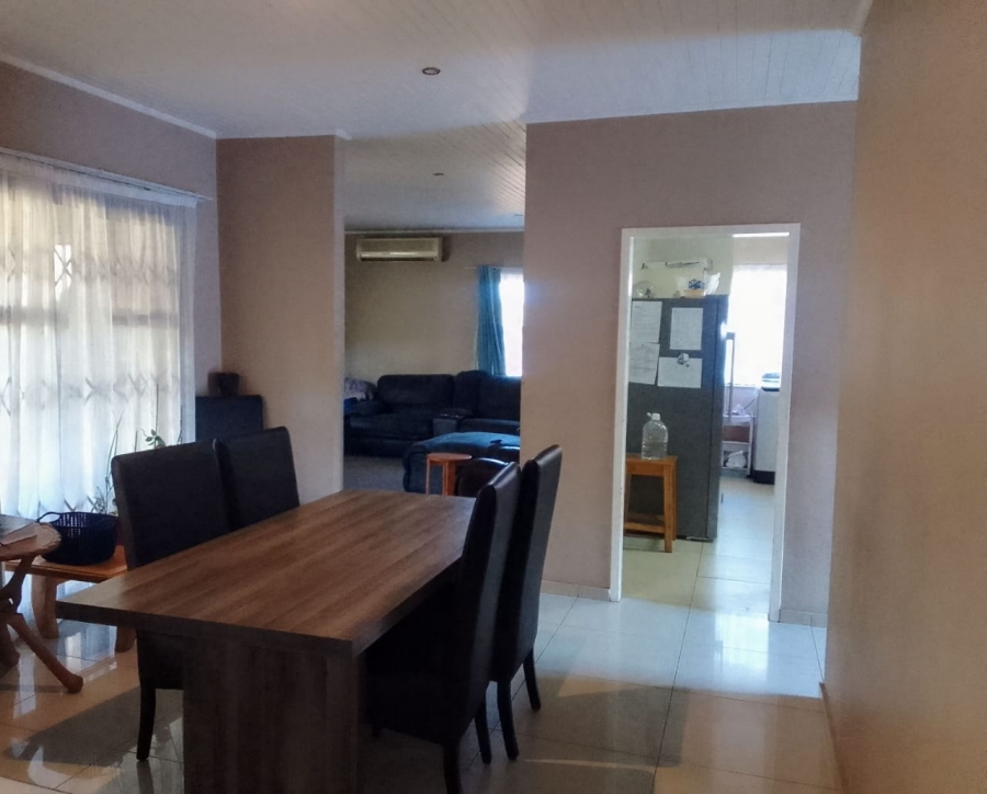 4 Bedroom Property for Sale in Amiel Park KwaZulu-Natal