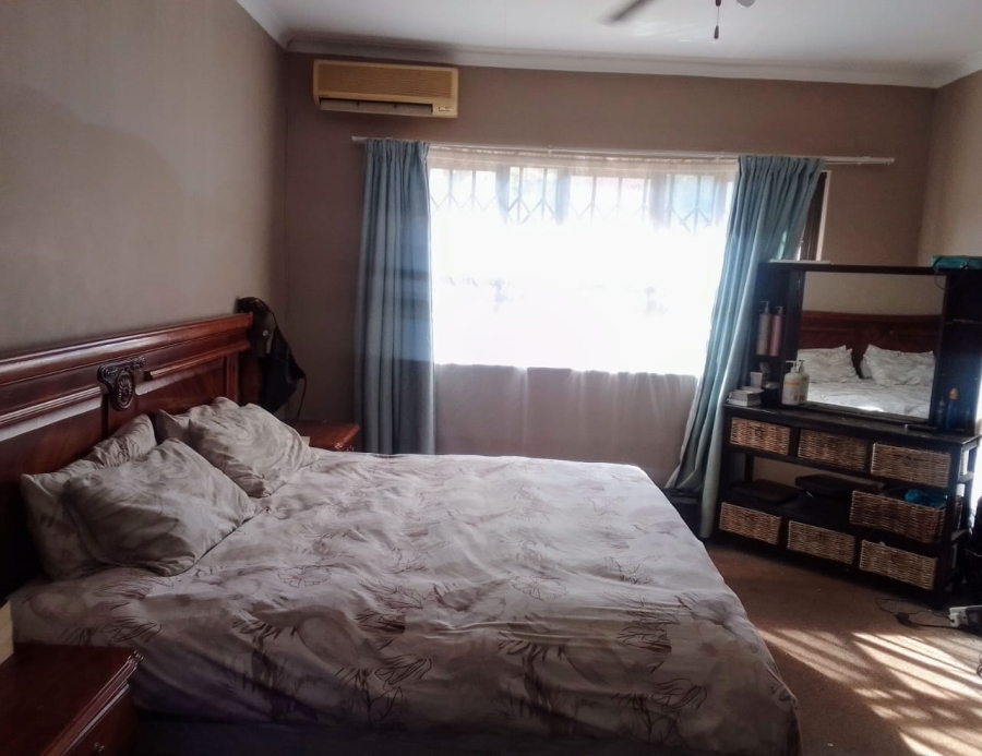 4 Bedroom Property for Sale in Amiel Park KwaZulu-Natal