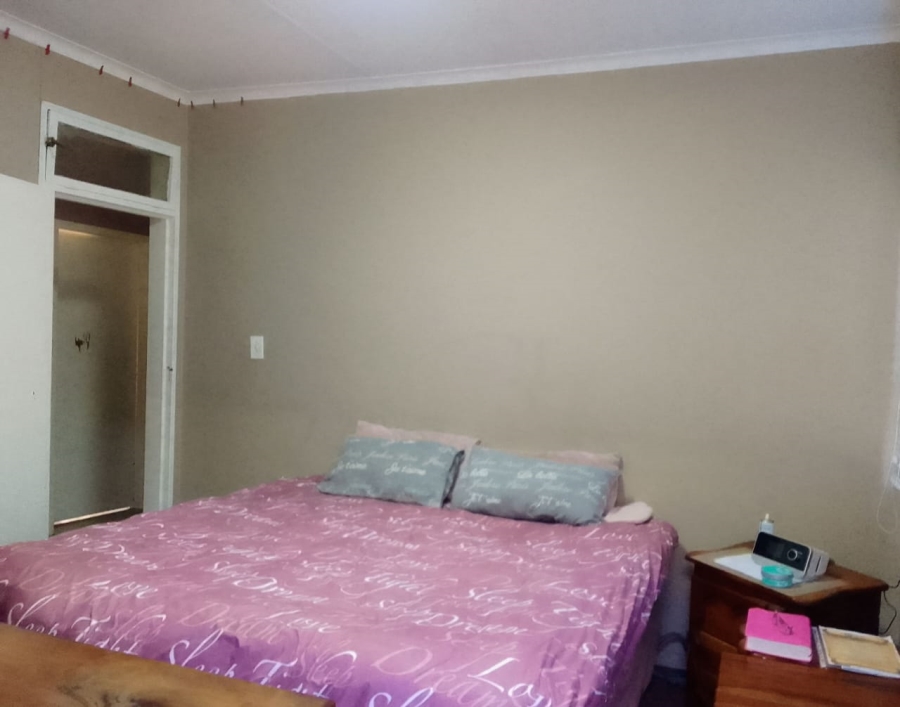 4 Bedroom Property for Sale in Amiel Park KwaZulu-Natal