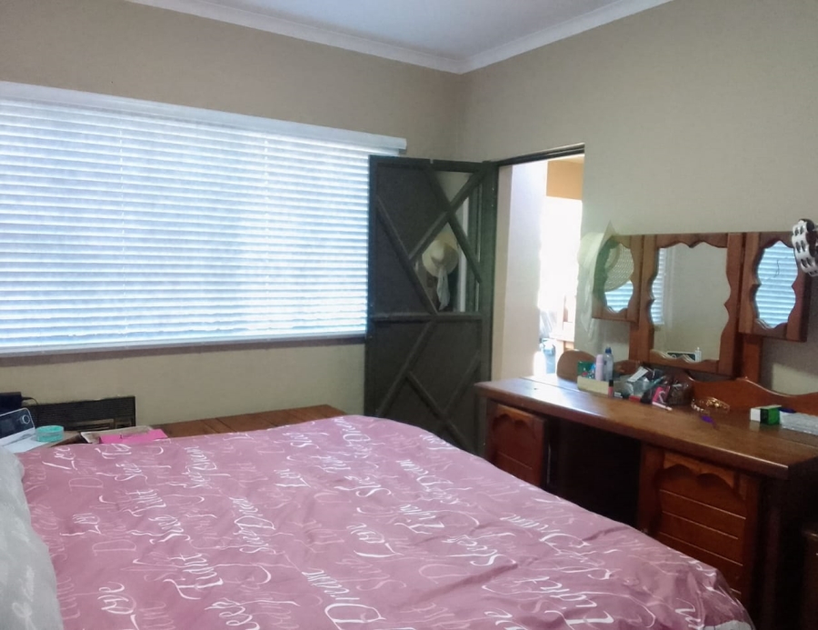 4 Bedroom Property for Sale in Amiel Park KwaZulu-Natal