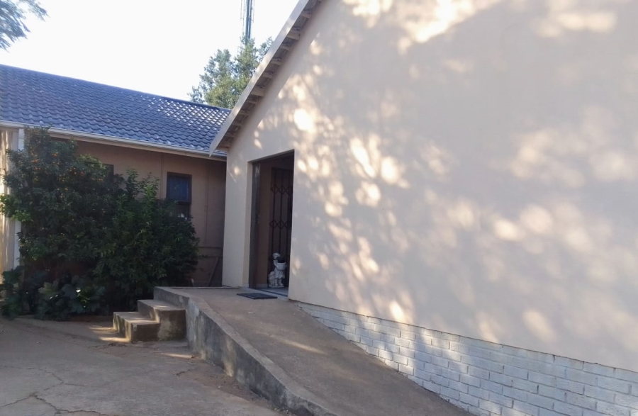 4 Bedroom Property for Sale in Amiel Park KwaZulu-Natal