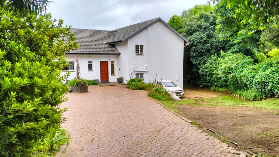 6 Bedroom Property for Sale in Mountain Homes KwaZulu-Natal