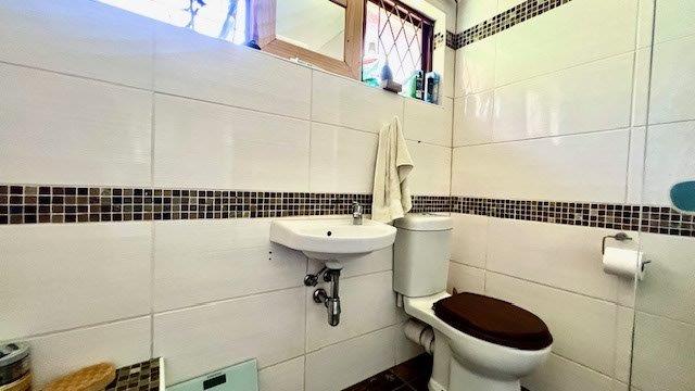 2 Bedroom Property for Sale in Southport KwaZulu-Natal