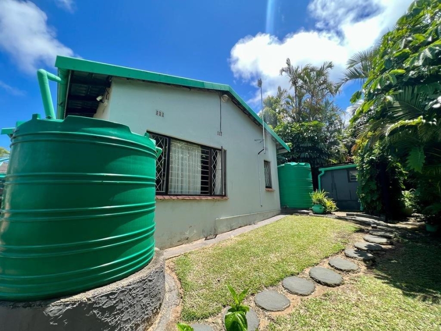 3 Bedroom Property for Sale in Uvongo KwaZulu-Natal