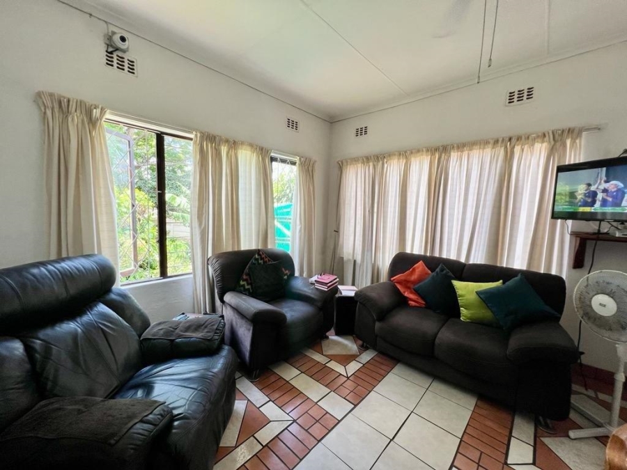 3 Bedroom Property for Sale in Uvongo KwaZulu-Natal