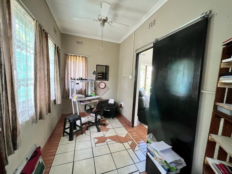 3 Bedroom Property for Sale in Uvongo KwaZulu-Natal