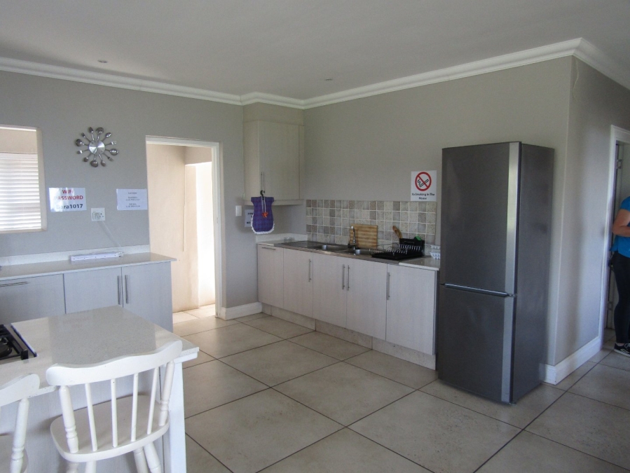 5 Bedroom Property for Sale in Pennington KwaZulu-Natal