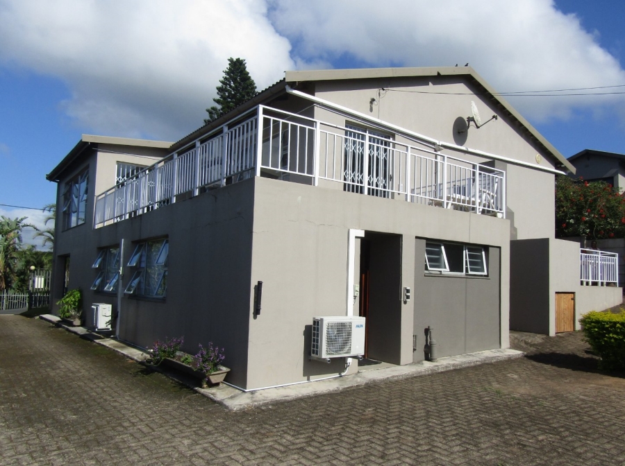 5 Bedroom Property for Sale in Pennington KwaZulu-Natal