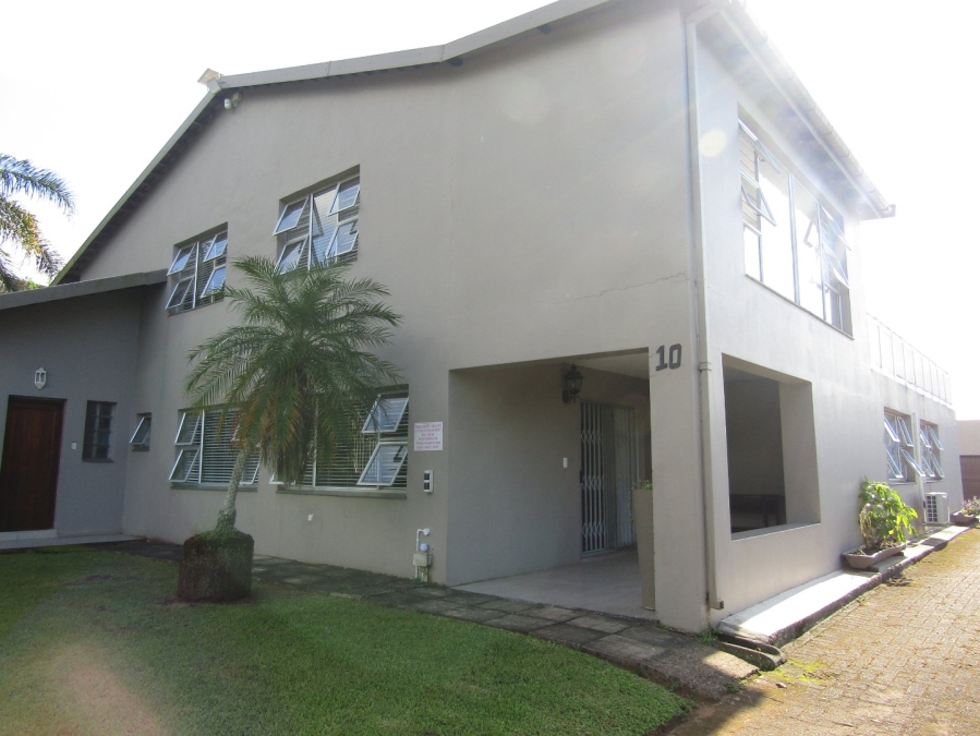 5 Bedroom Property for Sale in Pennington KwaZulu-Natal