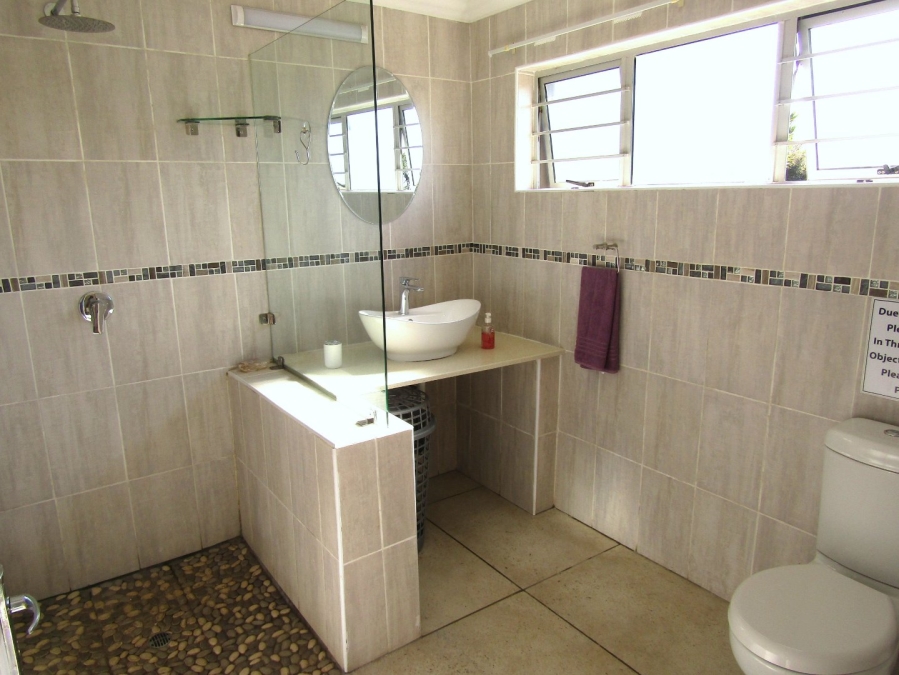 5 Bedroom Property for Sale in Pennington KwaZulu-Natal