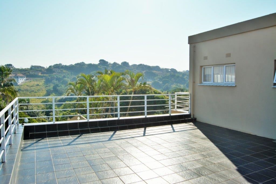 4 Bedroom Property for Sale in Oslo Beach KwaZulu-Natal